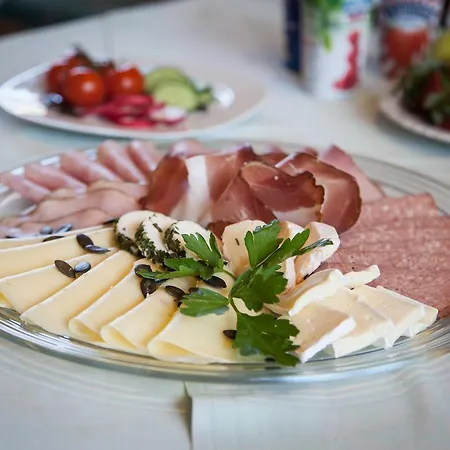 Mauthner Zum Kirchenwirt Inn 3*