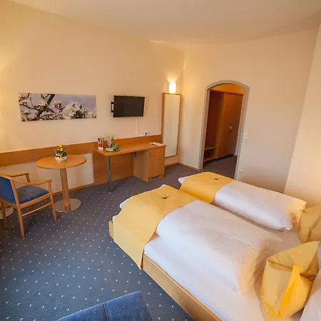 Mauthner Zum Kirchenwirt Inn Wies